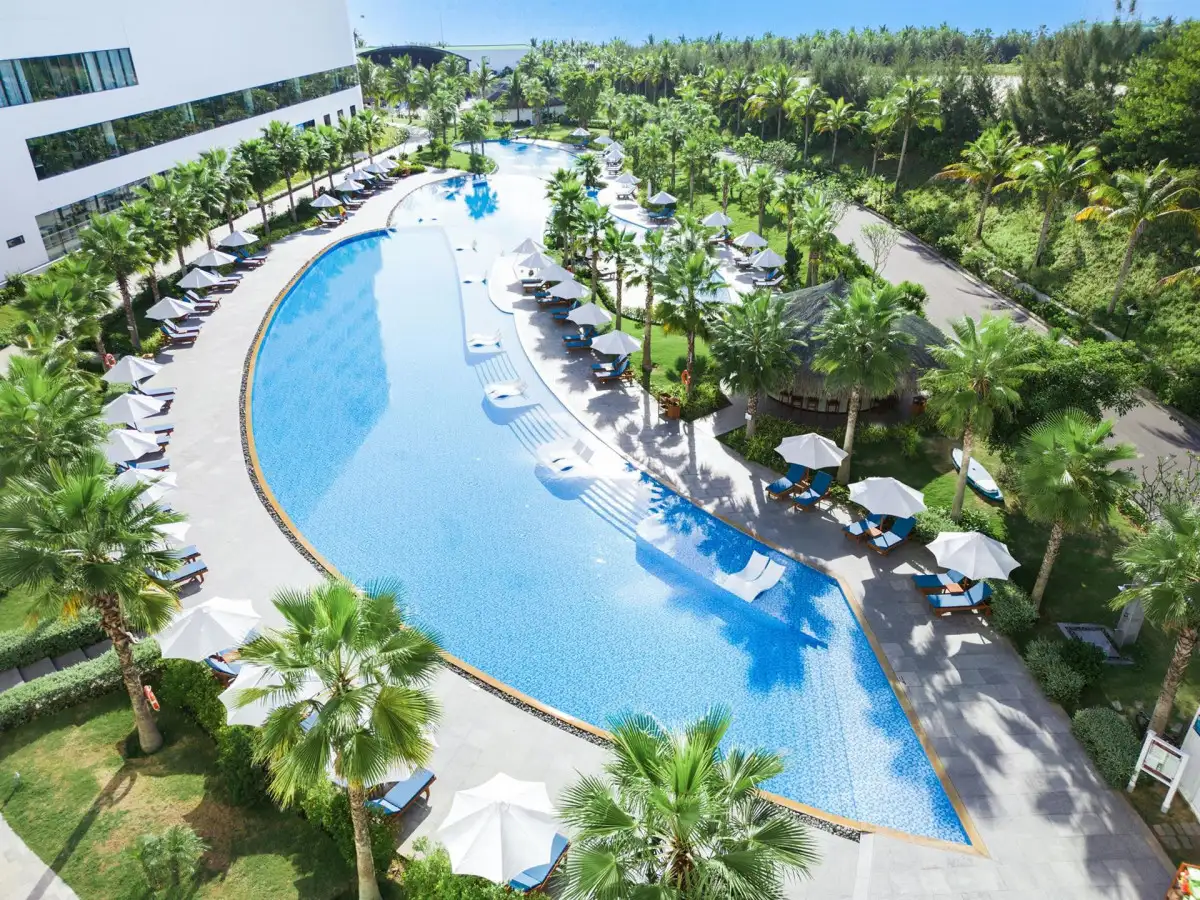 Фото отеля SELECTUM NOA RESORT CAM RANH, 1