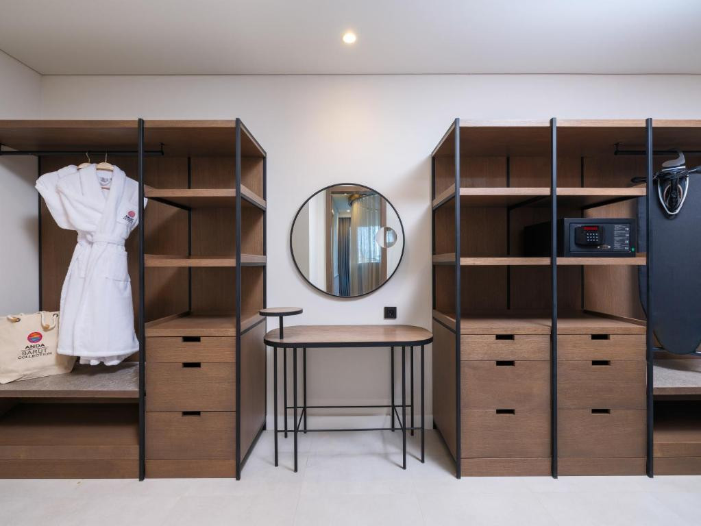 Фото отеля ANDA BARUT COLLECTION, 3