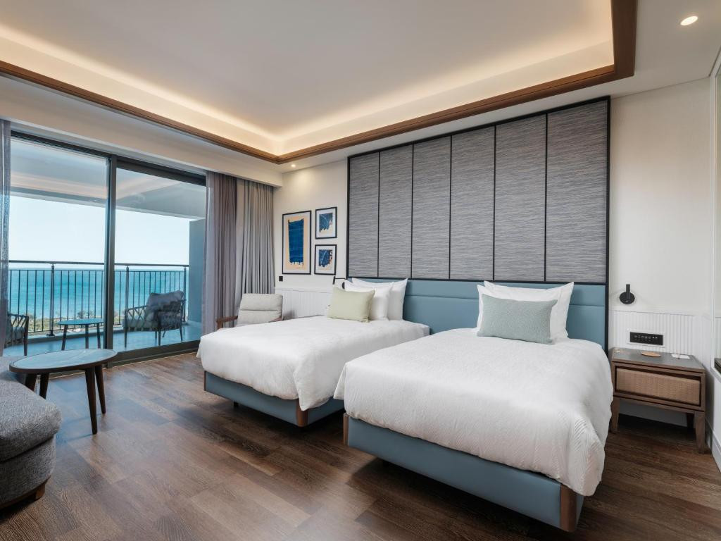 Фото отеля ANDA BARUT COLLECTION, 4