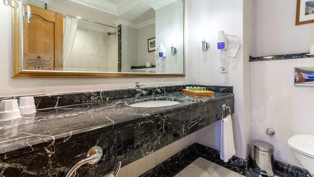 Фото отеля THE NORM ORIENTAL KEMER (EX. ASTERIA KEMER RESORT), 4