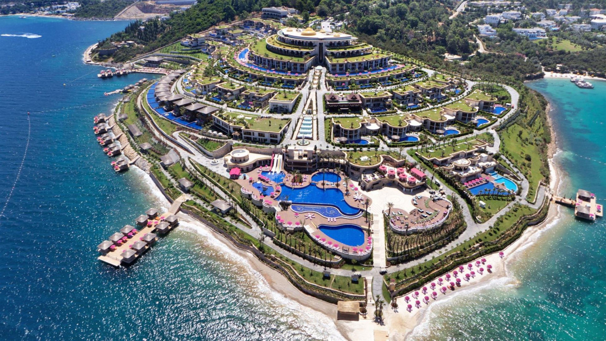 Фото отеля THE PLAZA HOTEL BODRUM (EX. BE PREMIUM BODRUM), 1