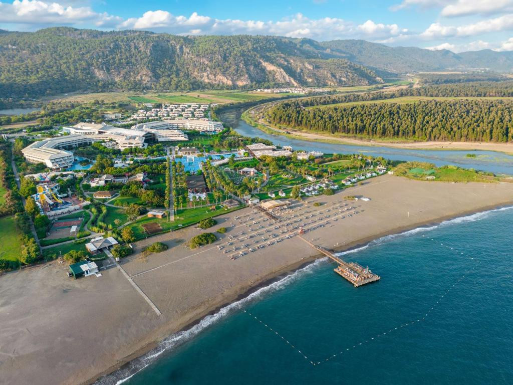 Фото отеля HILTON DALAMAN SARIGERME RESORT & SPA, 1