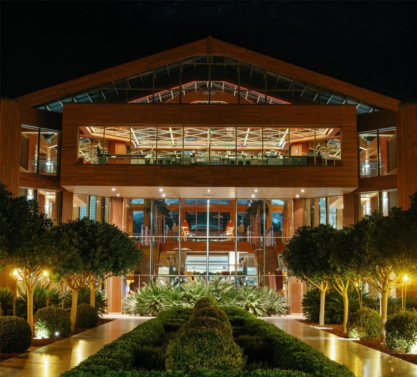 Фото отеля HILTON DALAMAN SARIGERME RESORT & SPA, 5