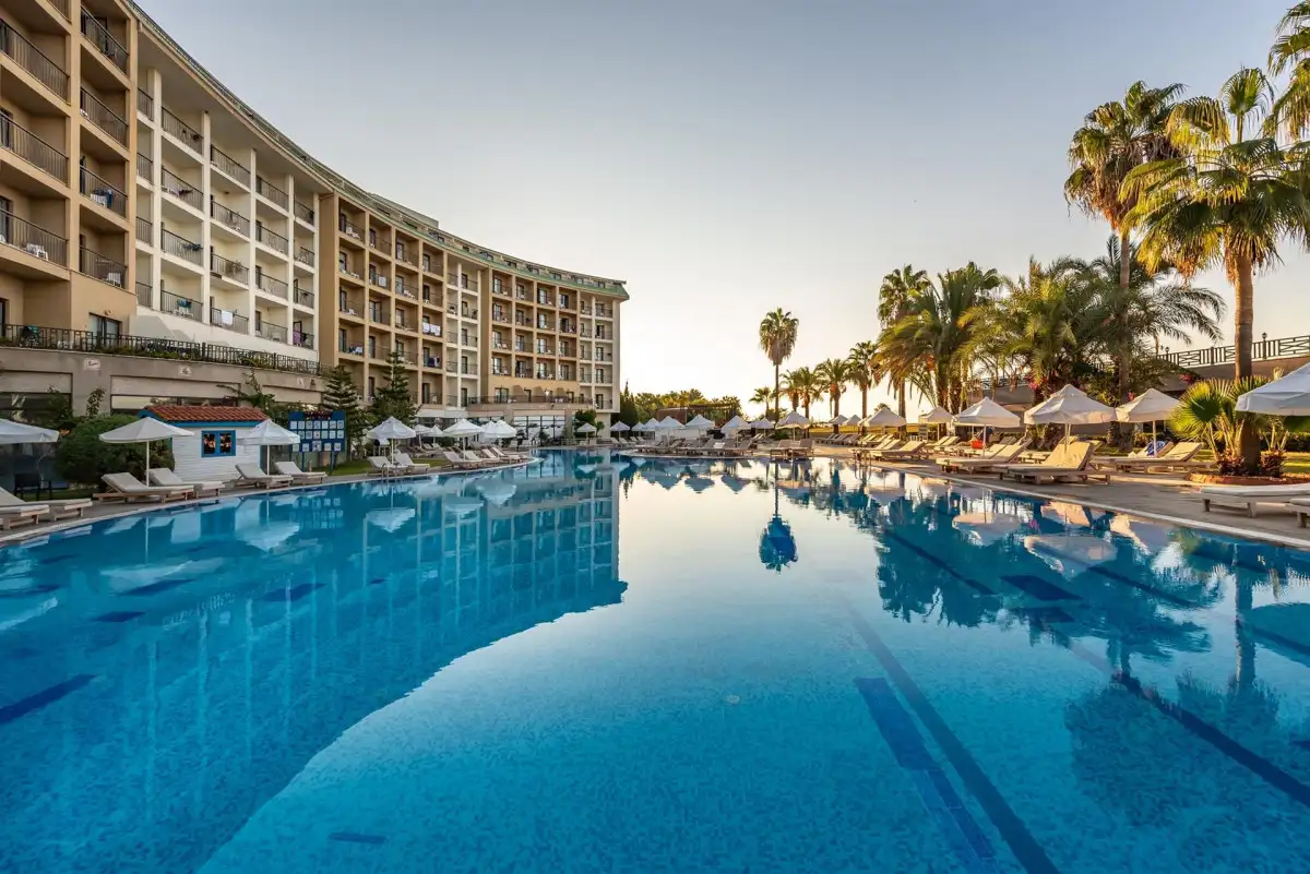 Фото отеля SELECTUM FAMILY COMFORT SIDE (EX. LYRA RESORT HOTEL)