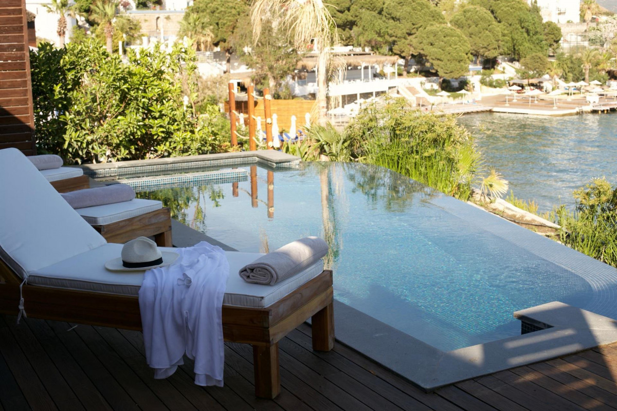 Фото отеля METT HOTEL & BEACH RESORT, 1