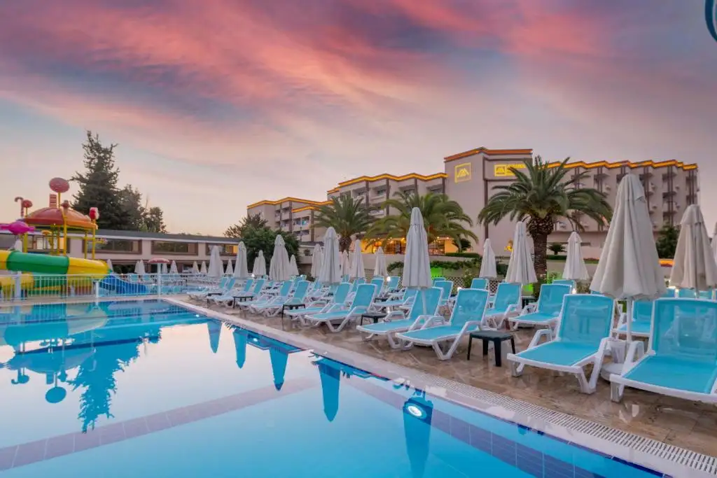 Фото отеля ASTERIA COLLECTION SIDE (EX.AMARA FAMILY RESORT), 1