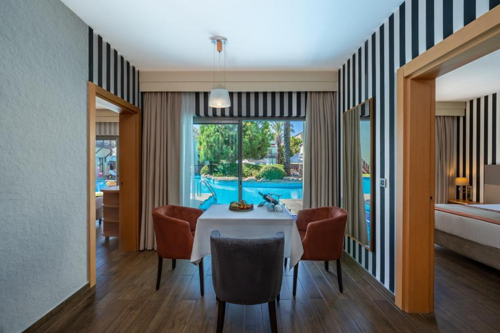 Фото отеля SELECTUM FAMILY RESORT SIDE (EX. SILENCE BEACH RESORT), 2