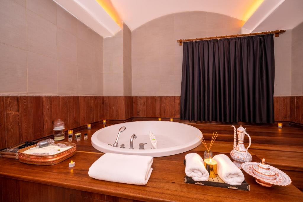 Фото отеля SELECTUM FAMILY RESORT SIDE (EX. SILENCE BEACH RESORT), 3