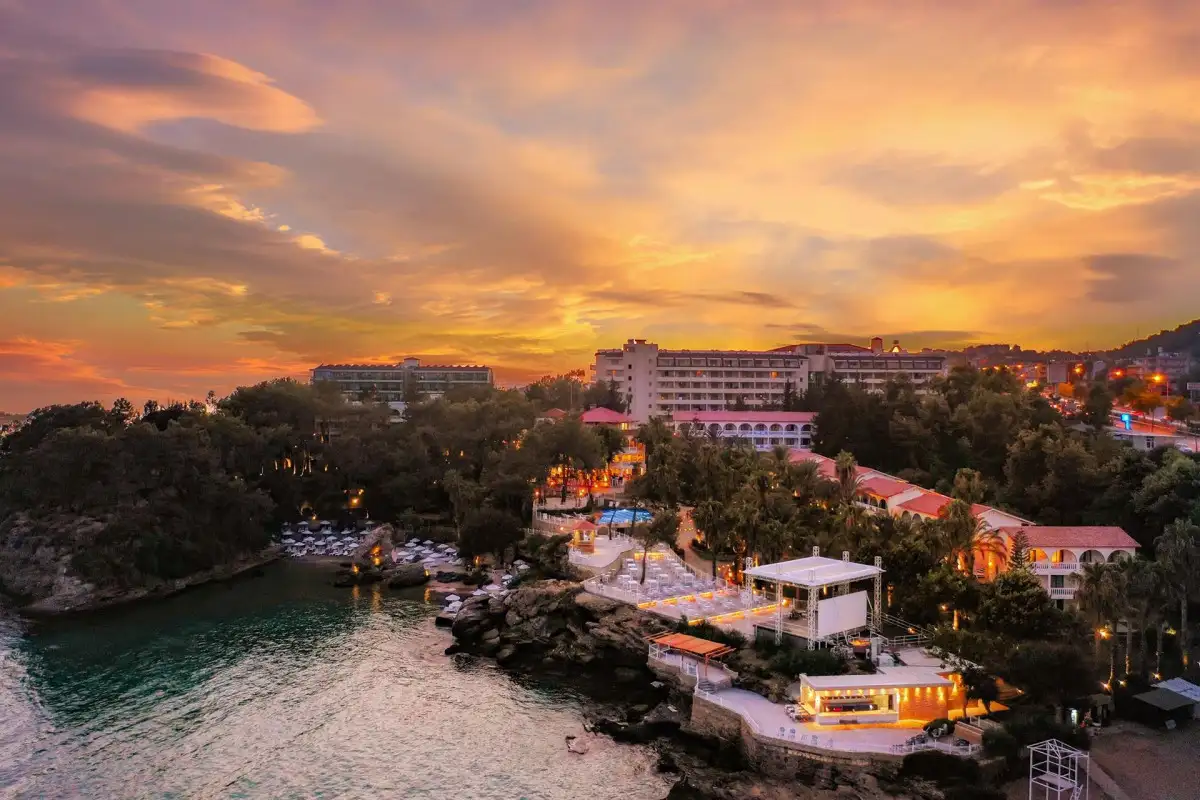 Фото отеля UTOPIA BEACH CLUB, 5
