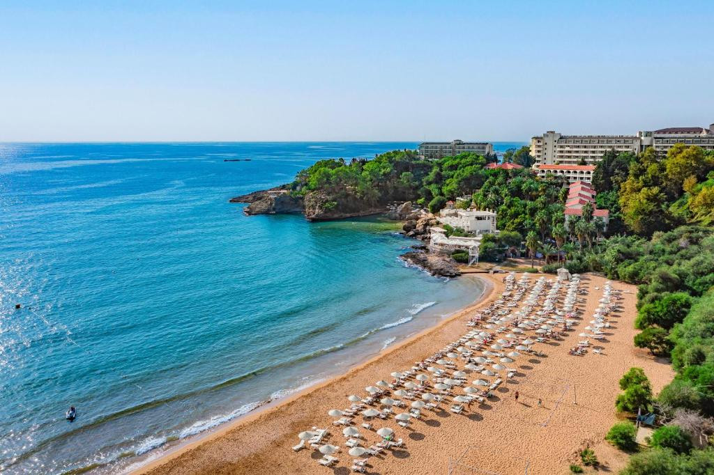 Фото отеля UTOPIA BEACH CLUB, 1