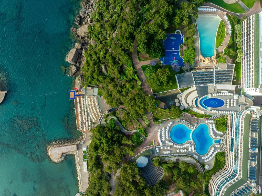 Фото отеля A GOOD LIFE UTOPIA FAMILY RESORT, 6