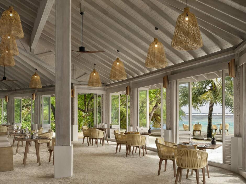 Фото отеля ANANTARA VELI MALDIVES, 2