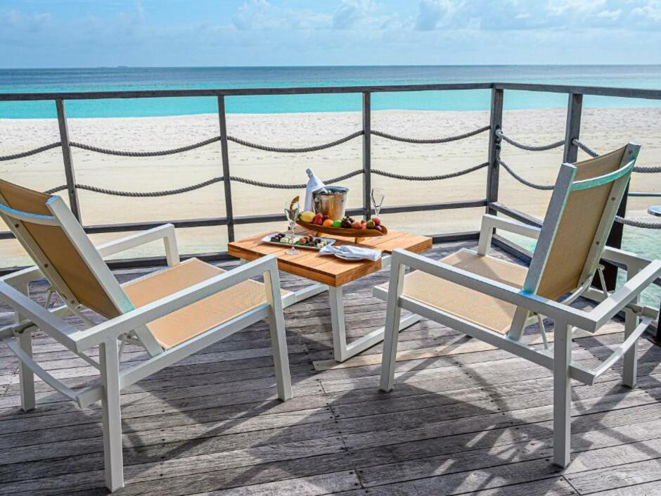 Фото отеля CONSTANCE MOOFUSHI RESORT, 2