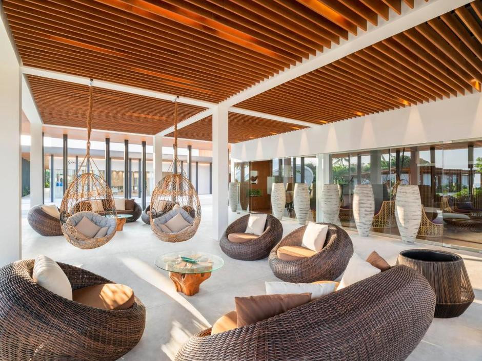 Фото отеля THE WESTIN MALDIVES MIRIANDHOO RESORT, 3
