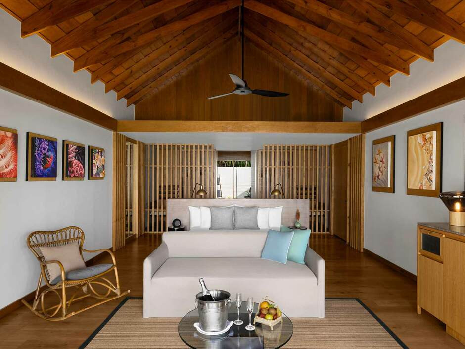 Фото отеля EMERALD FAARUFUSHI RESORT & SPA, 3
