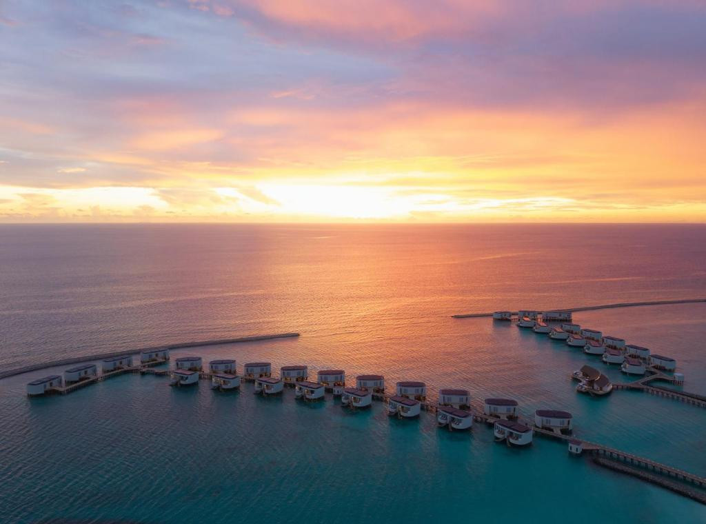 Фото отеля CENTARA GRAND LAGOON MALDIVES, 1