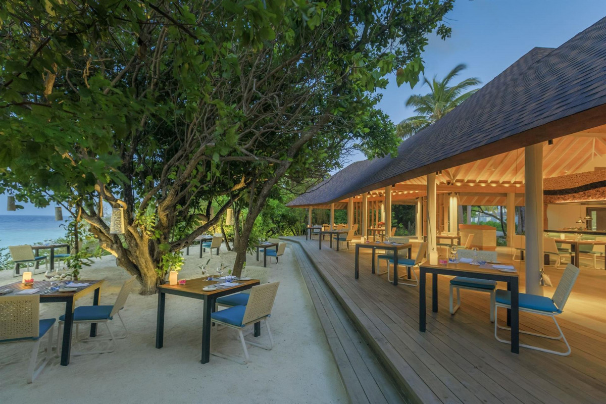 Фото отеля DHIGALI MALDIVES, 5