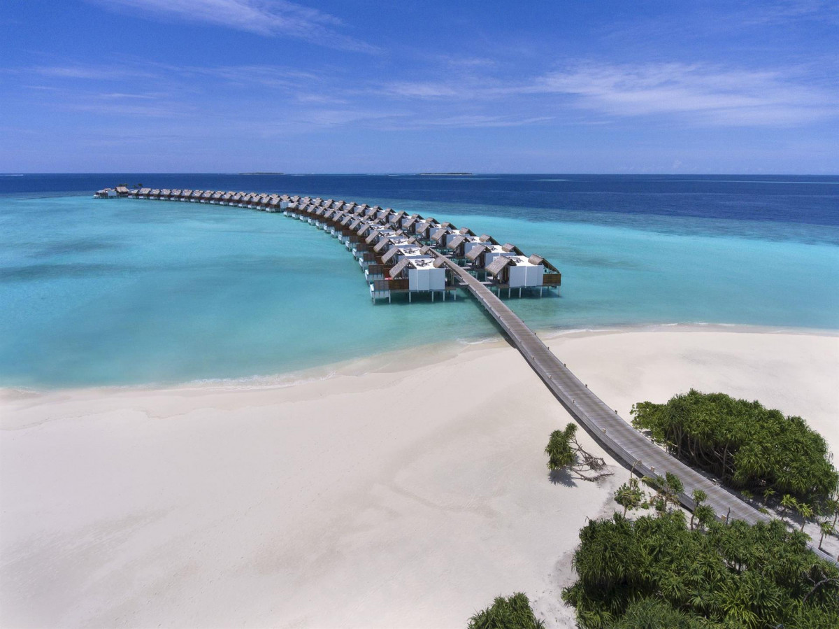 Фото отеля EMERALD MALDIVES RESORT & SPA, 2