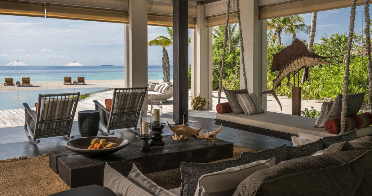 Фото отеля FOUR SEASONS PRIVATE ISLAND AT VOAVAH, 2