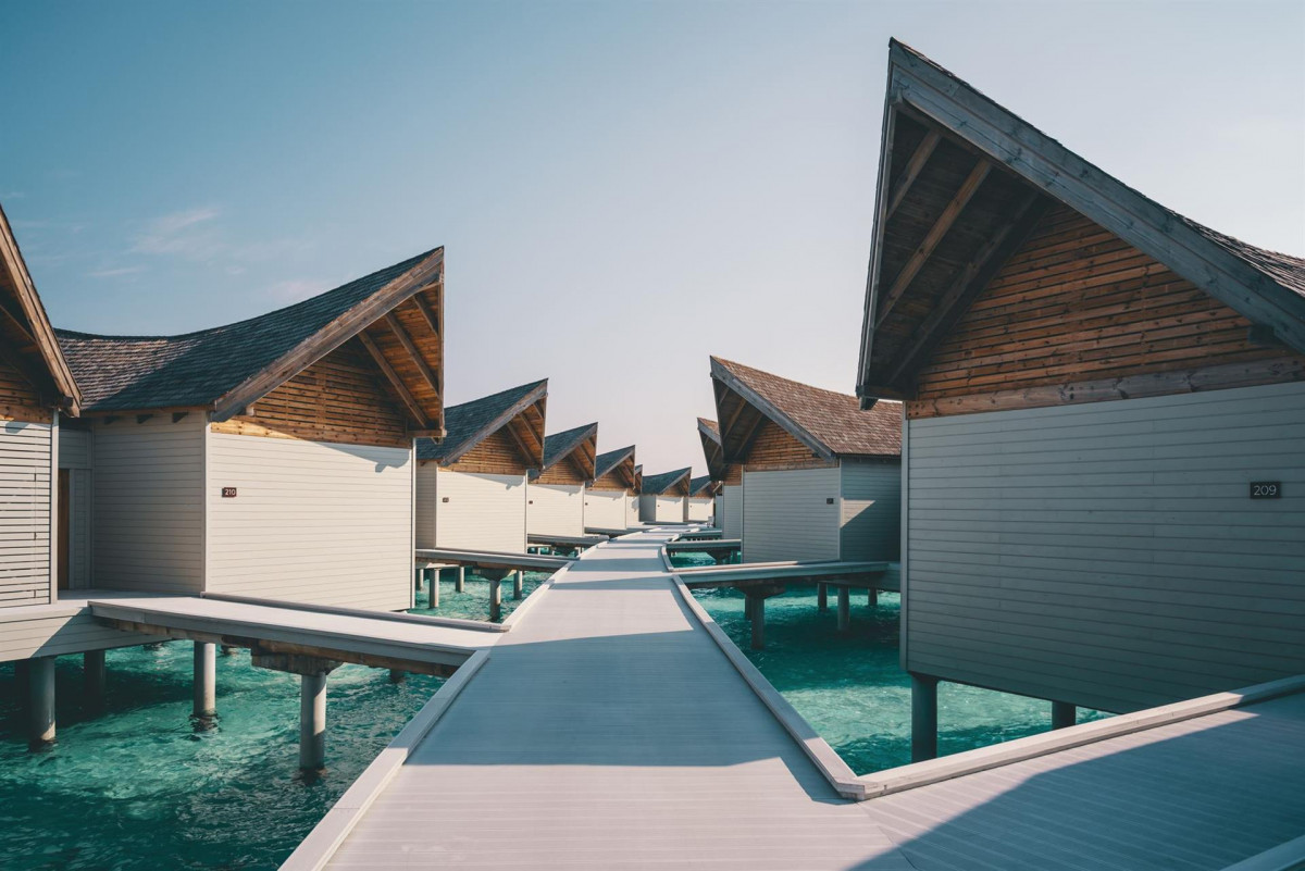Фото отеля KUREDHIVARU RESORT & SPA (EX.MOVENPICK RESORT KUREDHIVARU MALDIVES), 5