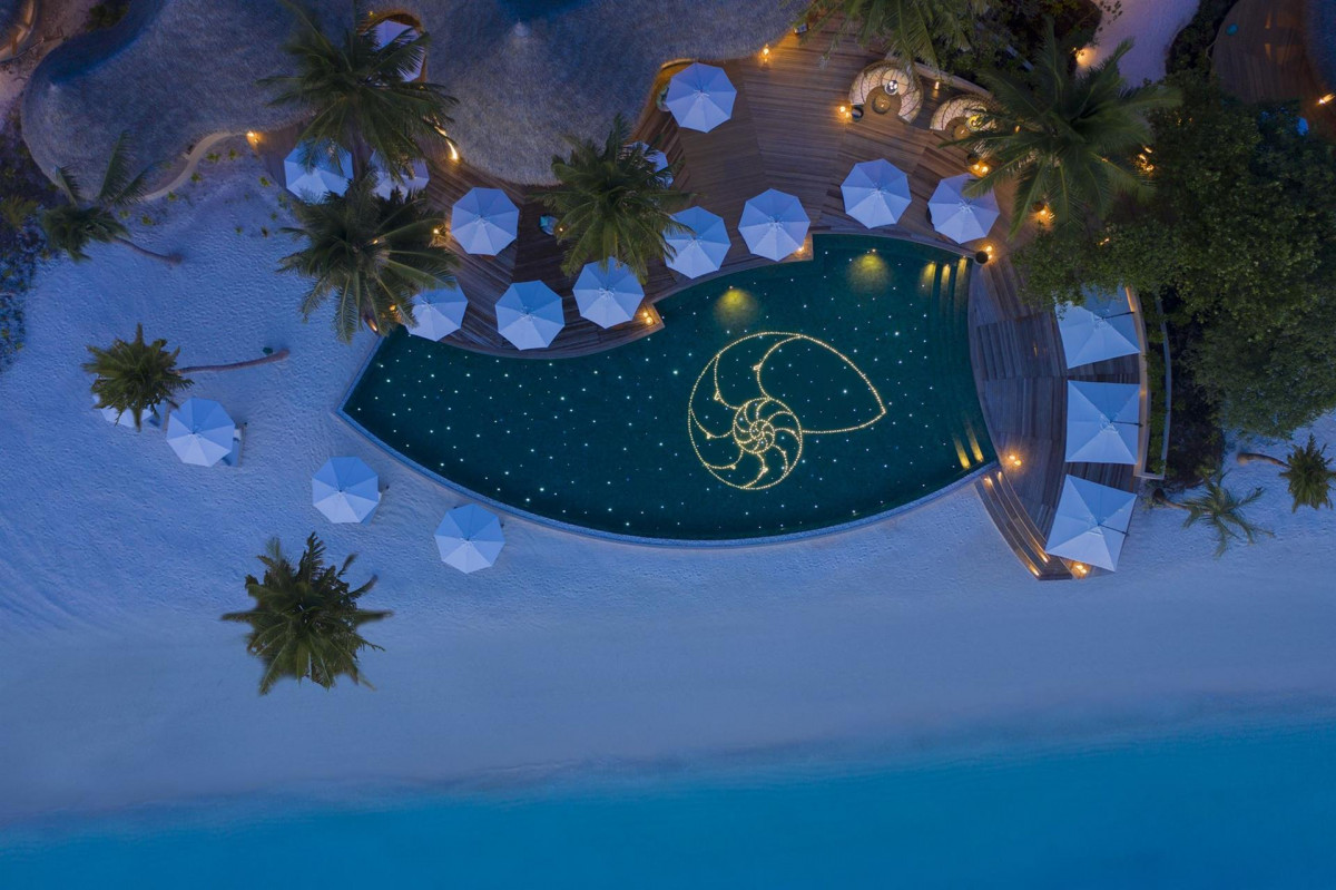 Фото отеля THE NAUTILUS MALDIVES, 6